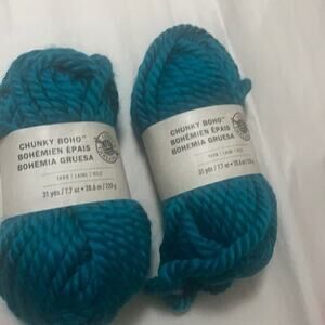 LOOPS & THREAD CHUNKY BIGGIE BOHEMIAN YARN‎